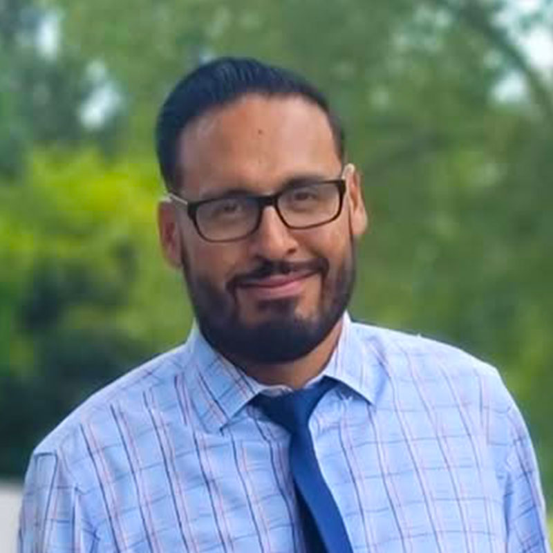 Hermano Esteban Mosqueda, predicador del Ministerio Hispano de la Iglesia Bautista Madison